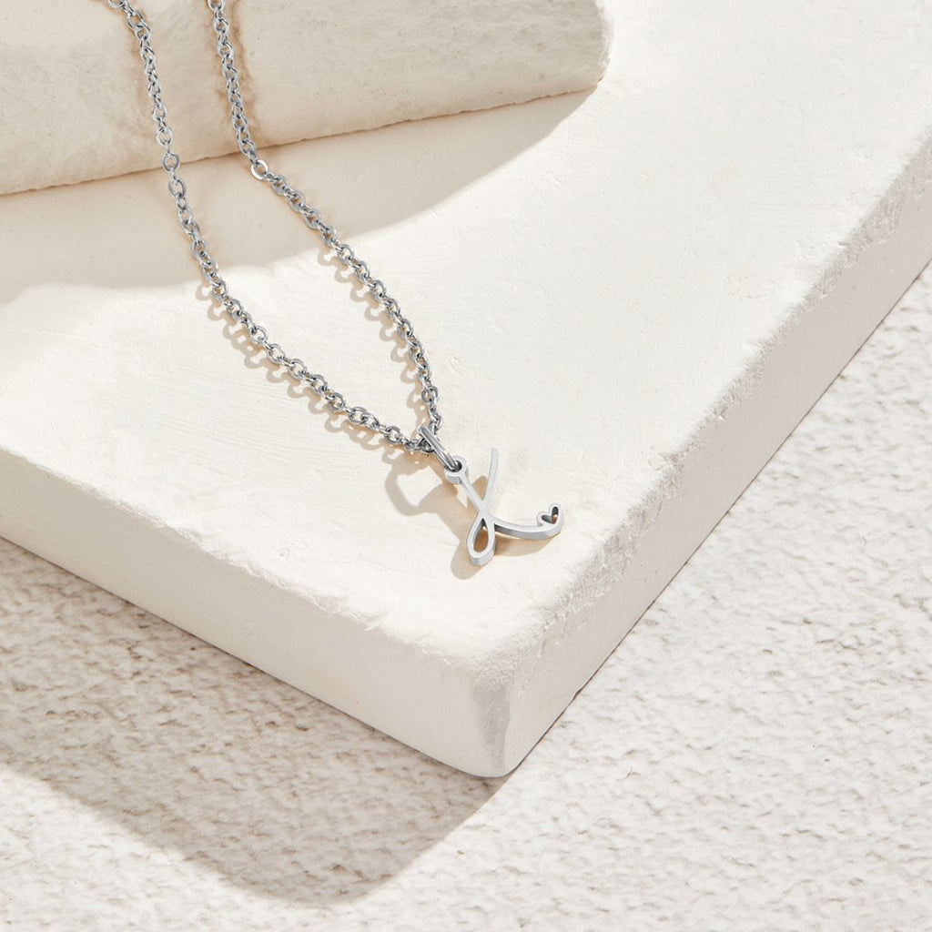 Collar Corazón de Plata con Letra