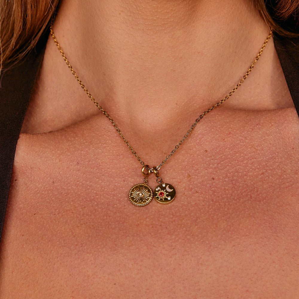 Collar sencillo con dije de cadena