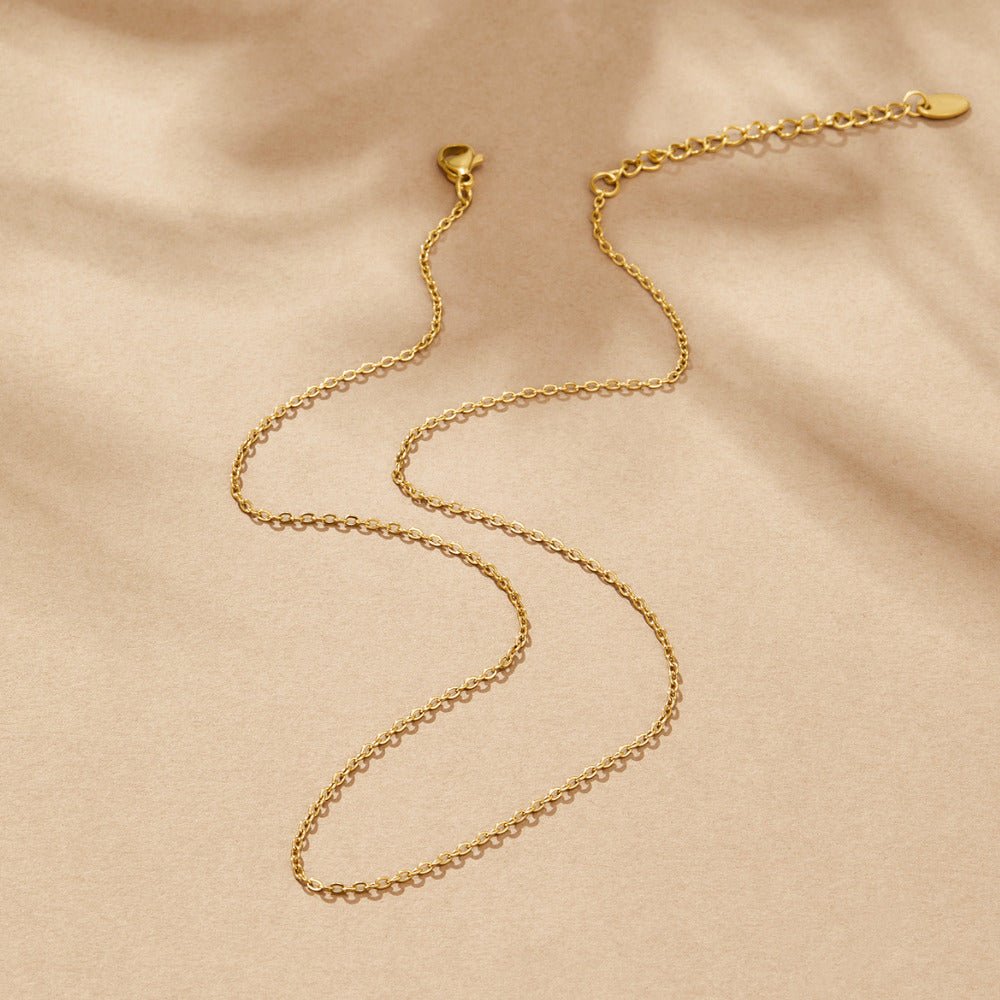 Collar sencillo con dije de cadena