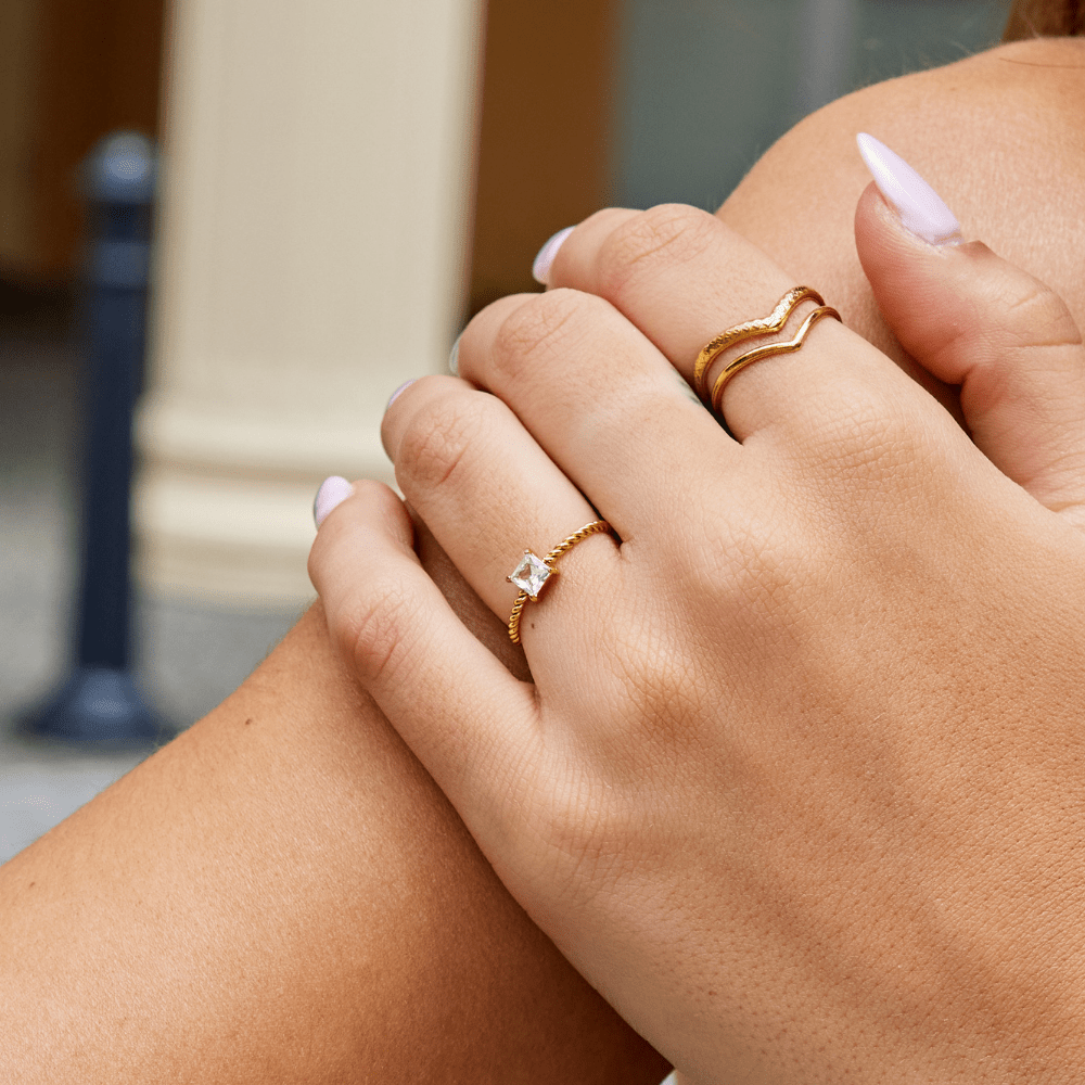 Anillo trenzado Sofia Crystal