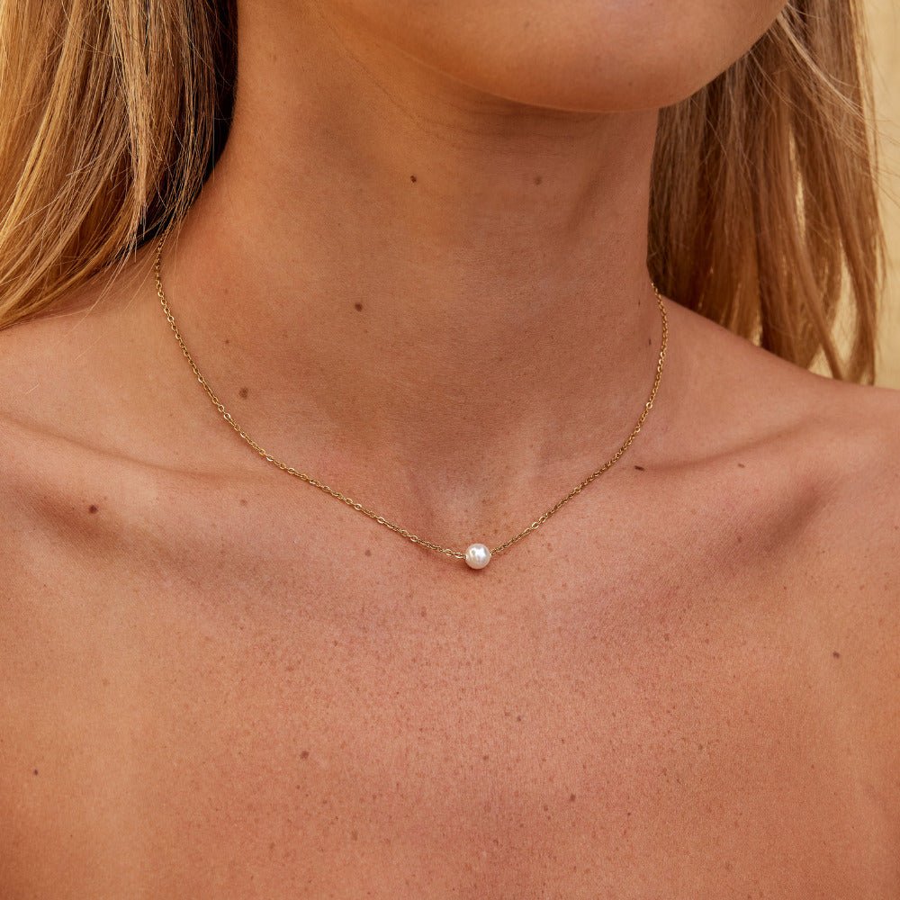 Collar Solitario Perla de Oro