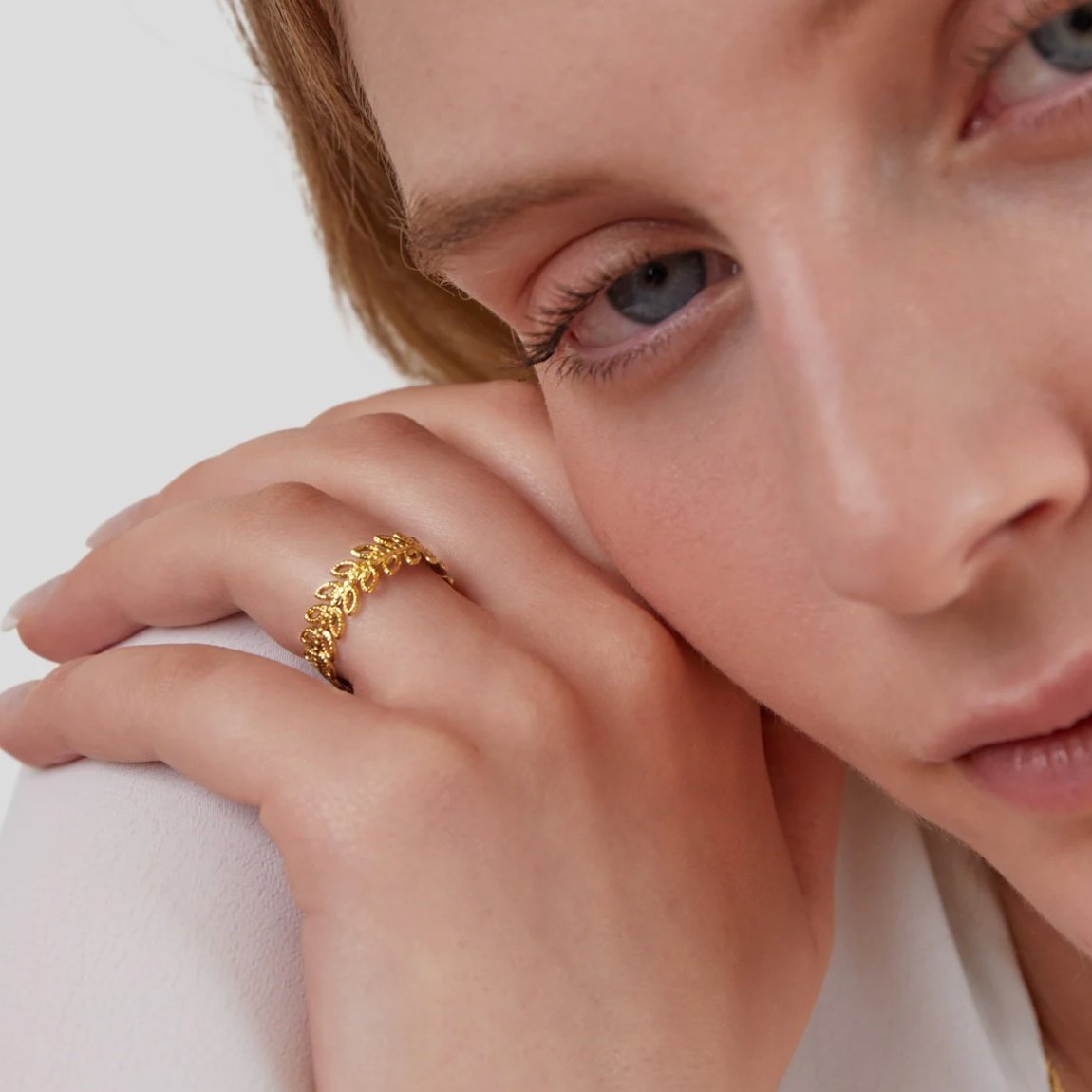 Anillo de hojas Flor de Verano
