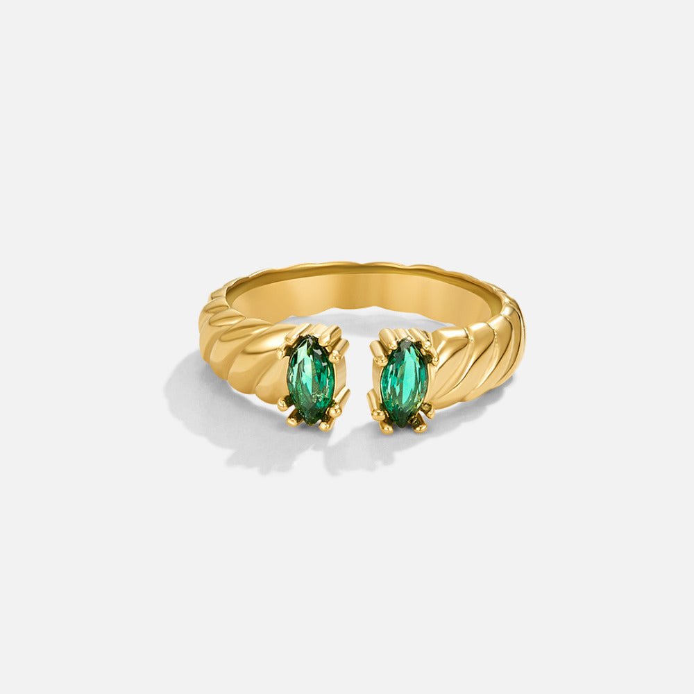 Anillo Tara Vintage con Esmeralda