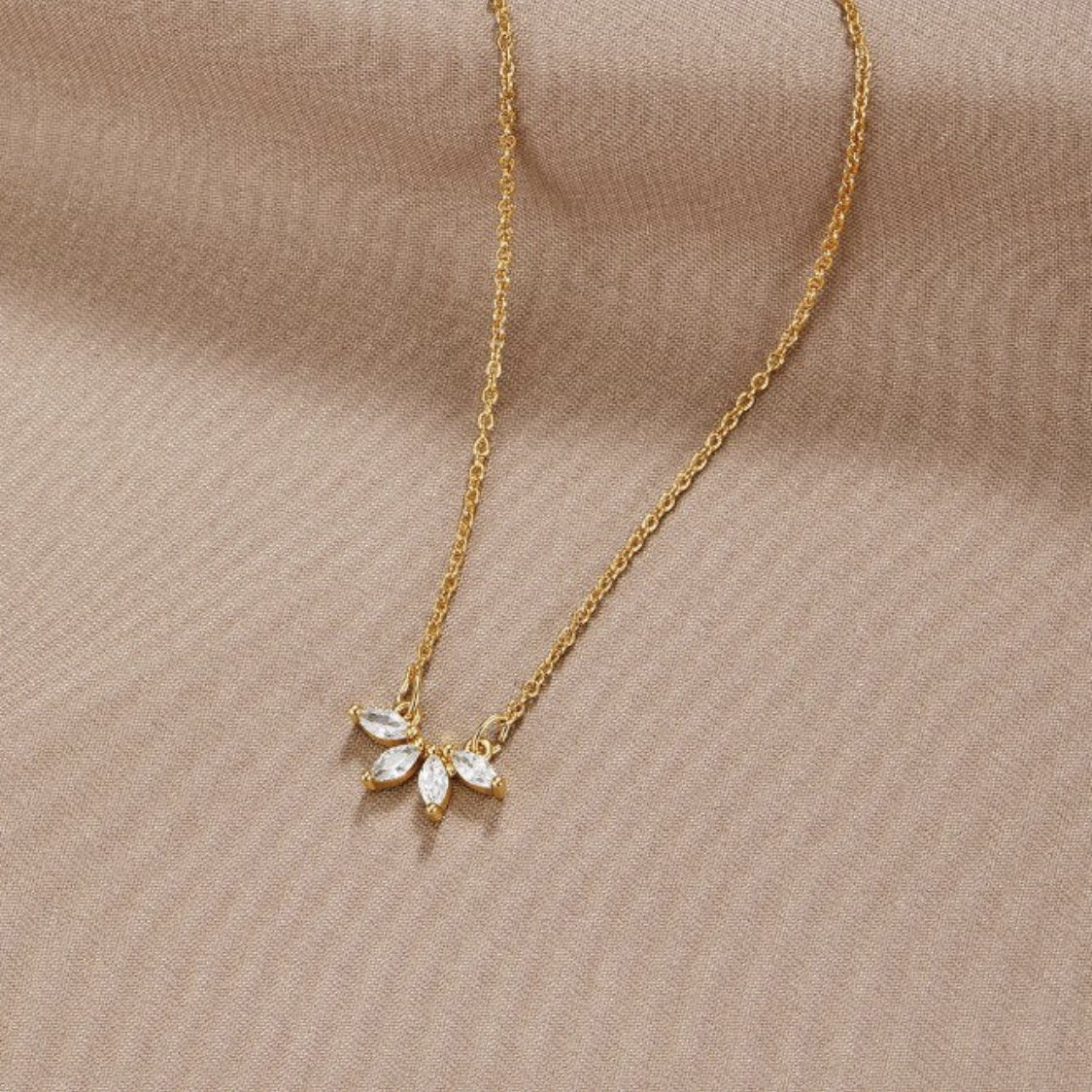 Collar colgante Tiffany Crystal Leaf