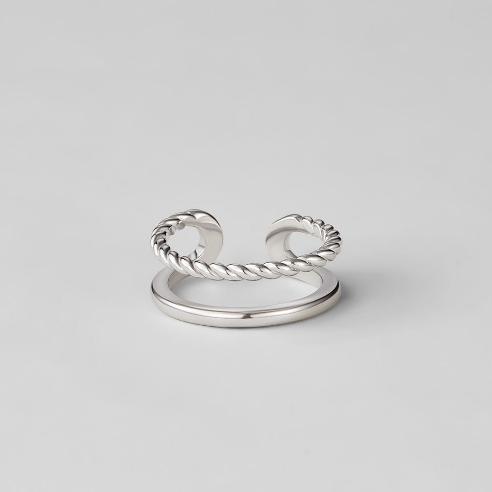 Anillo de Plata Tyra Retorcido
