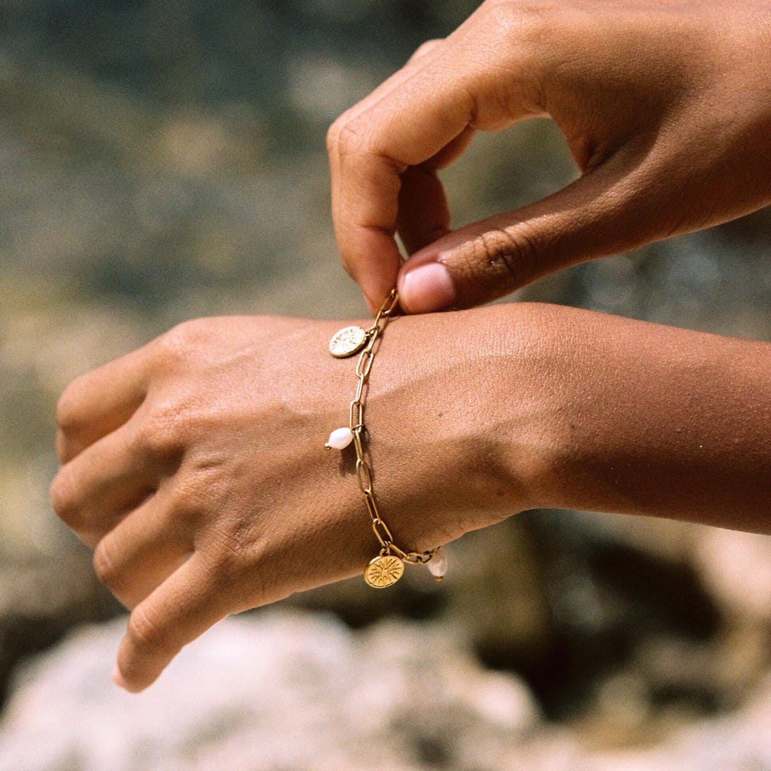 Pulsera Radiante Sol Dorado
