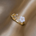 Anillo ajustable Flor Blanca