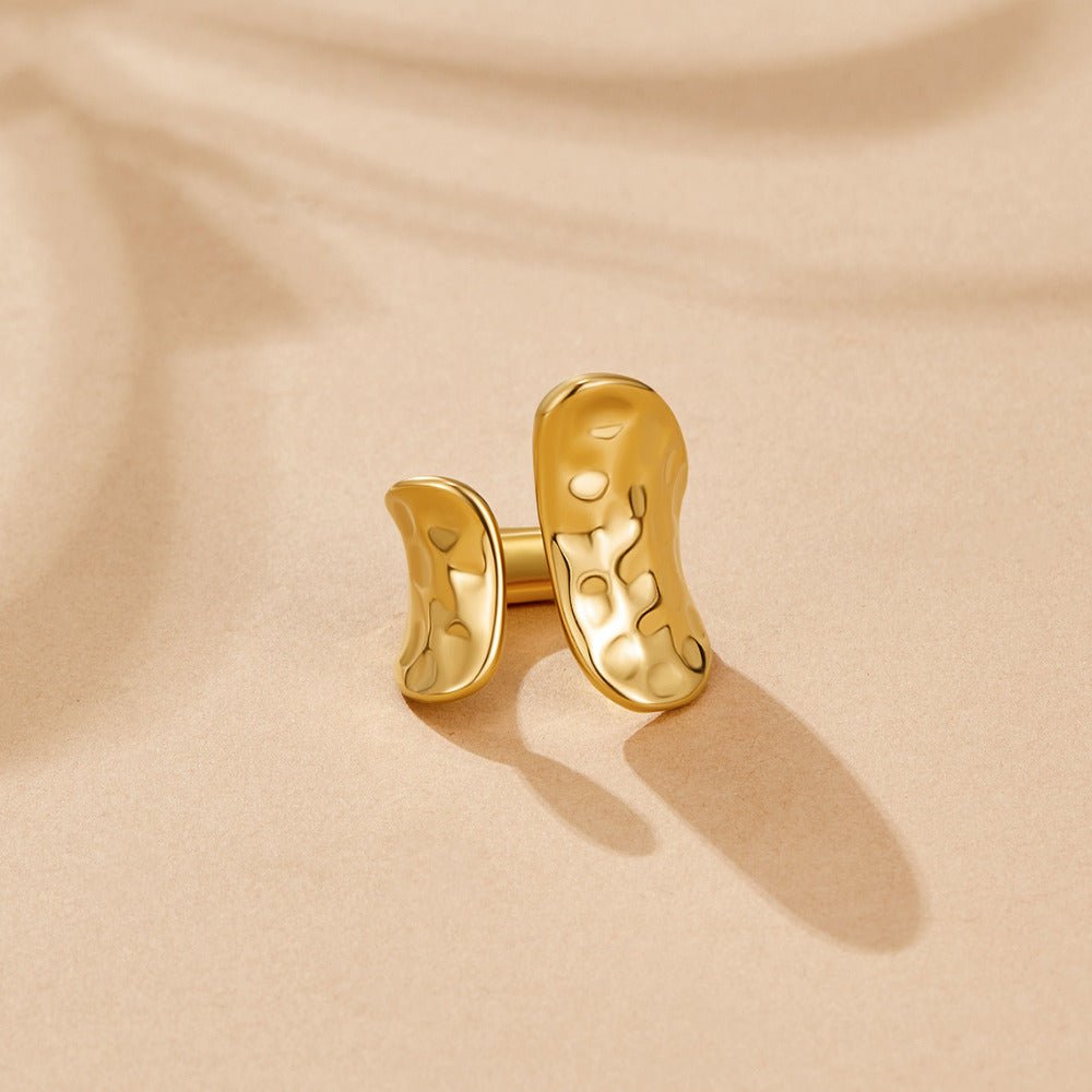 Anillo de oro geométrico Yuna