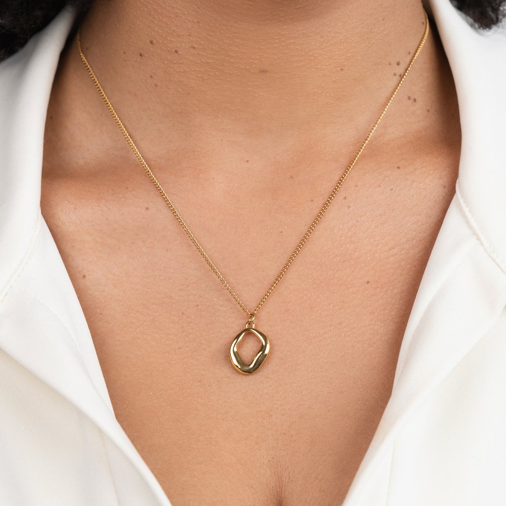 Collar dorado geométrico Zola